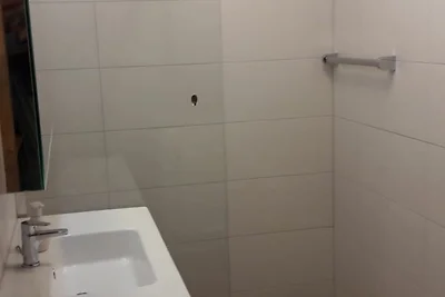 App 1/5 - Modern eingerichtete Fewo für 2-4 P...