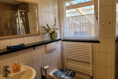 Kleines Ferienhaus mit Kamin