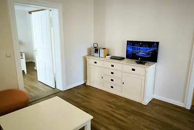 01 schöne 2-Raum-Ferienwohnung mit Terrasse