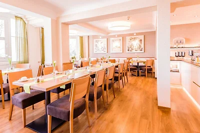 Einzelzimmer Premium Hofseite