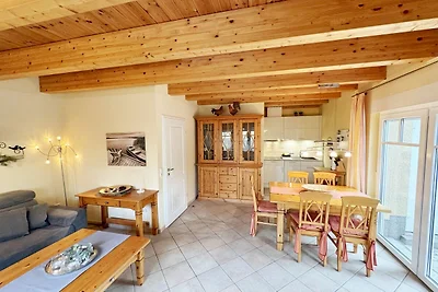 Doppelhaushälfte Weinrich mit Terrasse...