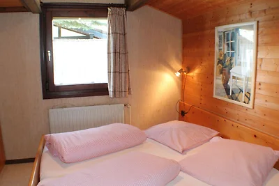 OFI-46 - Ferienhaus für 4 Personen / 2...
