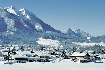 Ferienwohnung Falkenstein mit Bergblick und...
