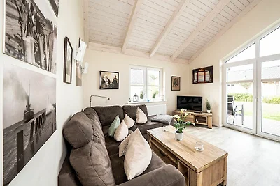 DAG-880 - Geschmackvolles Ferienhaus mit Saun...