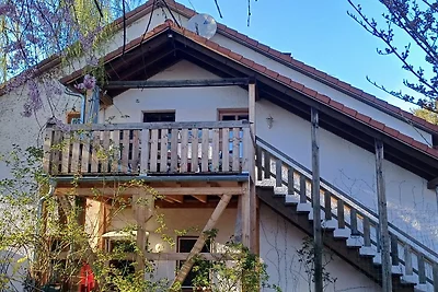 Kleine gemütliche 2 Zi-Dachgeschoss-Whg