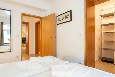 Fewo Charlot mit 2 Schlafzimmern & Bio-Kamin