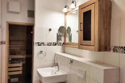 Appartment 5