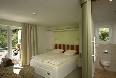 Doppelzimmer zur Inselseite mit Balkon