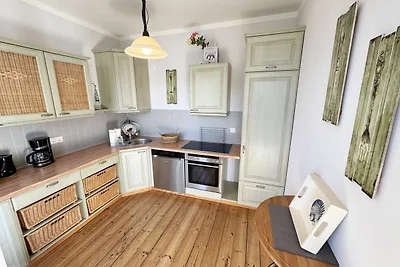 Haus Seestern Whg 2 Rosengarten mit Terrasse,...