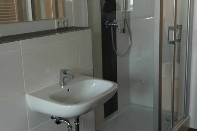 I. OG 82m², 2 Zi. mit Balkon