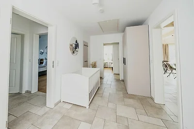 DAG-273 - Modernes XXL-Ferienhaus mit Sauna &...
