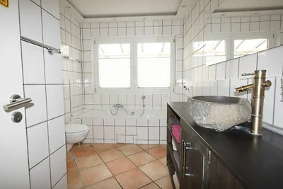 Weide 2 - 80 m2 Wohnung mit 2 getrennten...