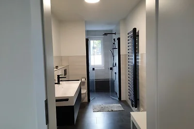 FW2 100 m² Terrasse