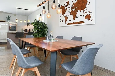 Ferienhaus B