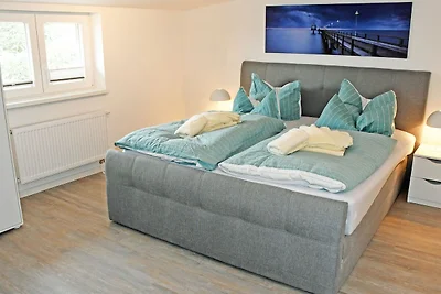 10 Ferienwohnung m. Seeblick am Hafen in...