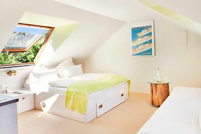 Doppelzimmer zur Inselseite