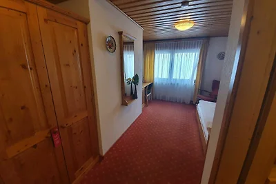 Doppelzimmer 13
