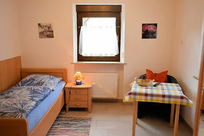Einzelzimmer (Etagendusche/WC)
