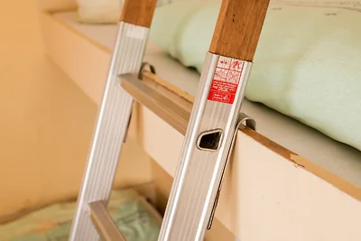 Schlafwagon mit zwei Einzelbetten -603