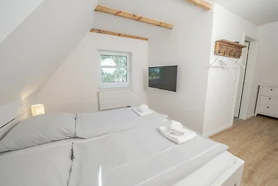 NIB-831 - Grosszügiges Ferienhaus in Alleinla...