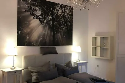 BECHSTEIN APARTMENT