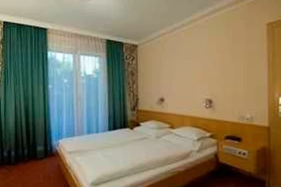 Familienzimmer Kategorie D differierend