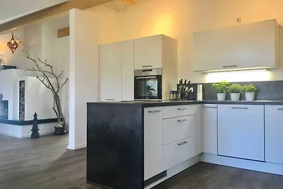 Luxus- Ferienwohnung mit privatem Wellness-...