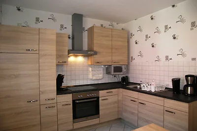 Ferienwohnung mit Terrasse und E- Auto...