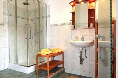 Appartement 6 - Alleeblick mit Balkon