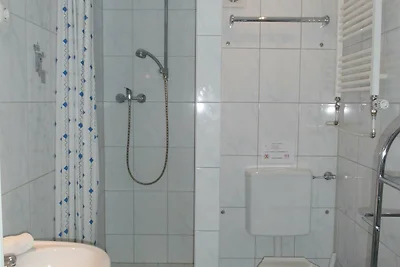 VO 3; 2-Raum; EG; Terrasse; 42m²