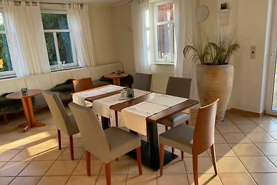 Luxuröses Apartment im Erdgeschoss