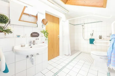 Doppelzimmer Nr. 233