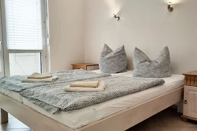 Appartment 4