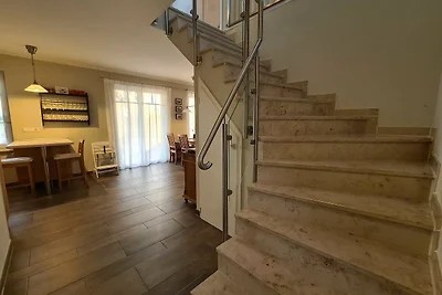 A12: 3-Raum-Ferienhaus (90m²; max. 5 Pers.)