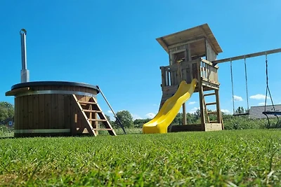 linke Haushälfte Lea