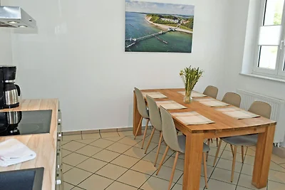 10 2-Raum-Ferienwohnung mit Balkon