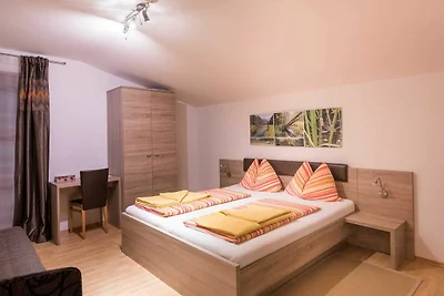 Ferienwohnung Lonza