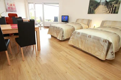 Kaiserallee, Fewo 211