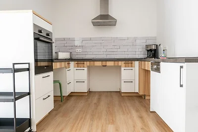 Apartment Max