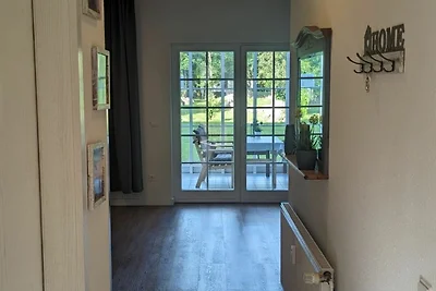 Fewo_Freya mit Wintergarten und grossen Garte...