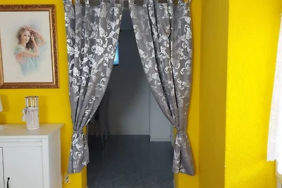 Appartement mit Terrasse im Souterain