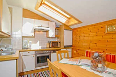 Ferienwohnung APART KIRA ****