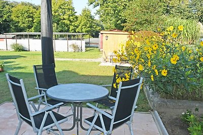 Bungalow mit Gartenterrasse in Altefähr (DEB...