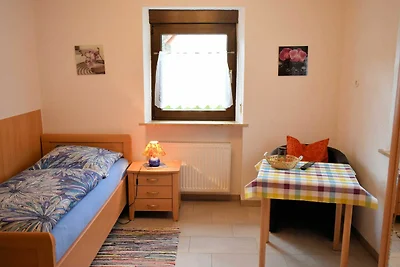 Einzelzimmer (Etagendusche/WC)