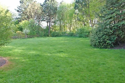 - mit W-LAN in ruhiger Lage