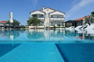Appartamento Vacanza con famiglia Vir