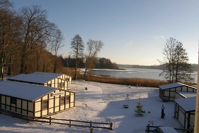 06 DZ mit Terrasse und Blick auf den Dobberti...