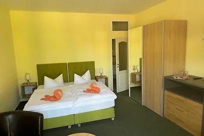 Doppelzimmer 6
