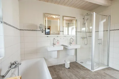 DAG-963 - Nordsee-Ferienhaus mit Strandkorb...