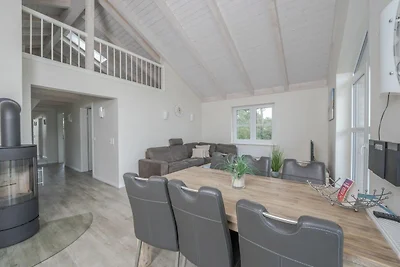 DAG-881 - Haus mit Kamin, Sauna und eigenem G...